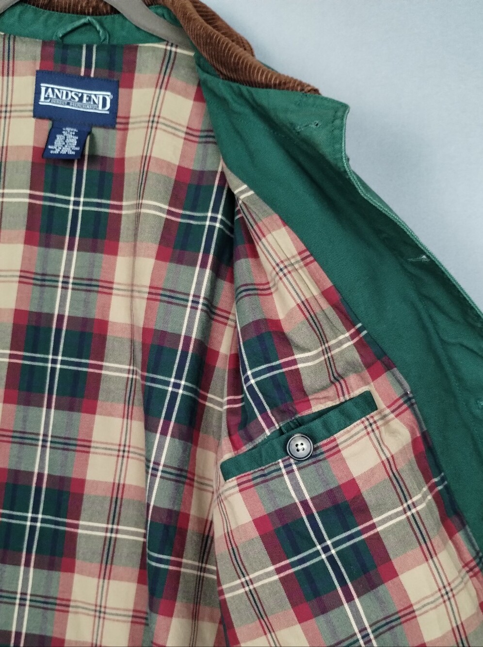 Lands' End Green Barn Jacket Chore Coat with Brown Corduroy Collar - Picture 4 of 16